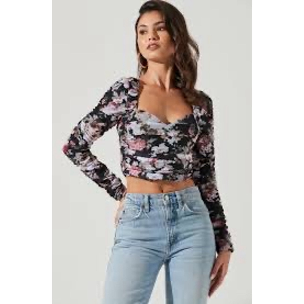 ASTR The Label Black Floral Ruched Crop Top - Size XS (NWT)